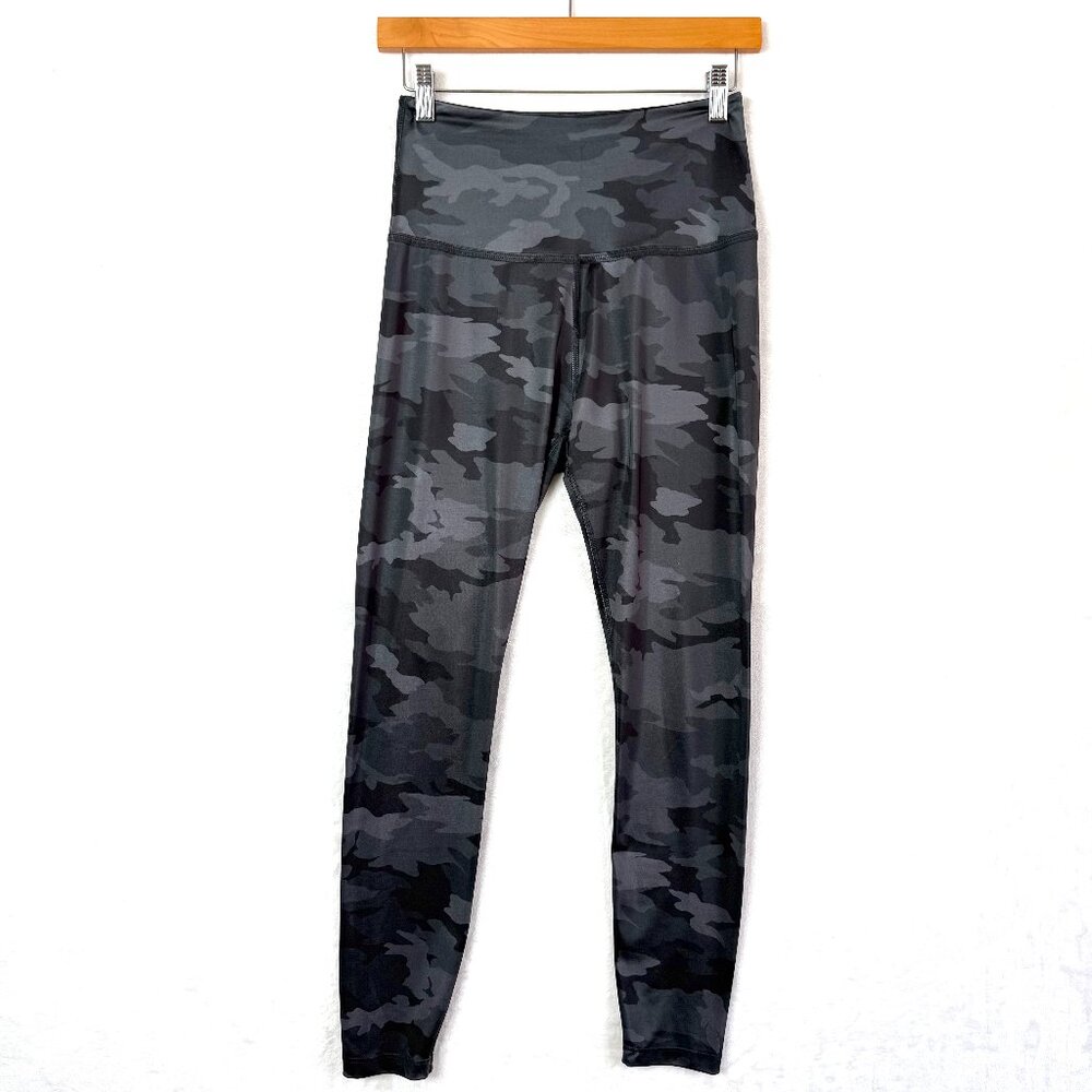 Beyond Yoga Metallic Lux Camo High Waisted Midi Leggings Womens M Black Gray